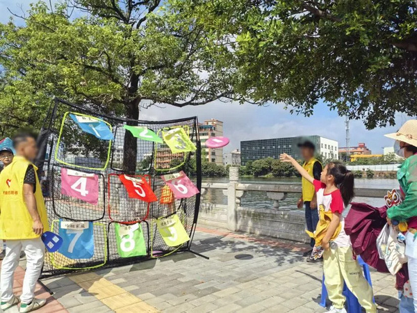 nEO_IMG_p2-广东各地深入开展社区矫正法实施五周年法治宣传活动 .jpg