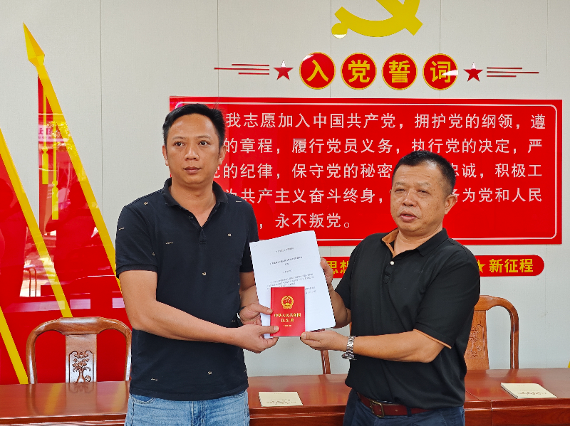 057d3a64112bb4f6cbec871742cab515_origin(1) 拷贝.jpg